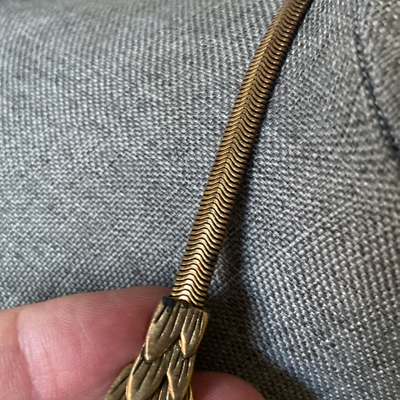 5/$10❤️❤️❤️Vintage 80s Bronze Copper Toned Patina Alloy Necklace - Picture 6 of 6